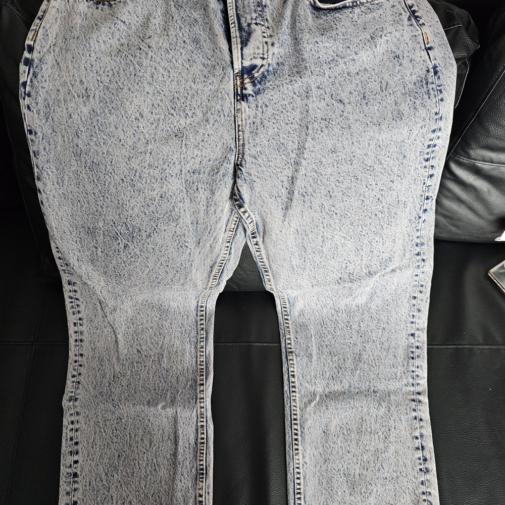 Teddy Fresh Blue Acid Wash Straight Leg Pants